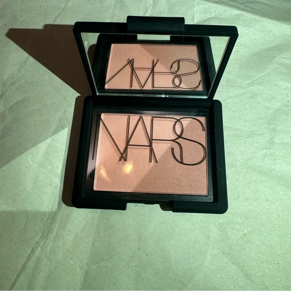Nars blush